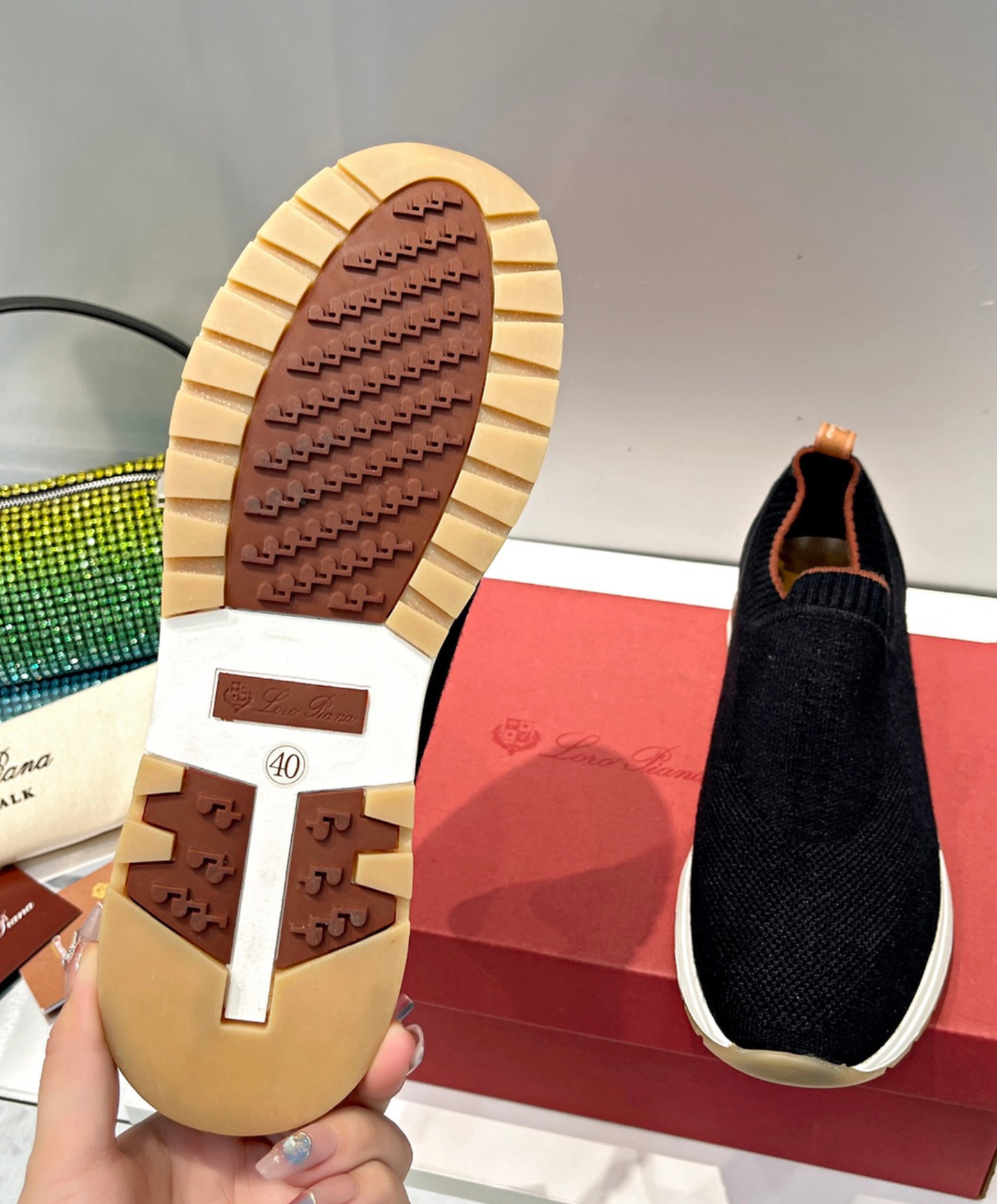 360 LP Flexy Walk Sneaker