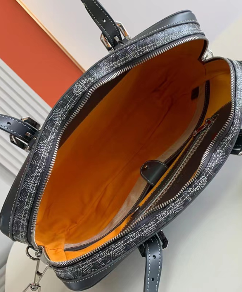 Ambassade PM Document Case