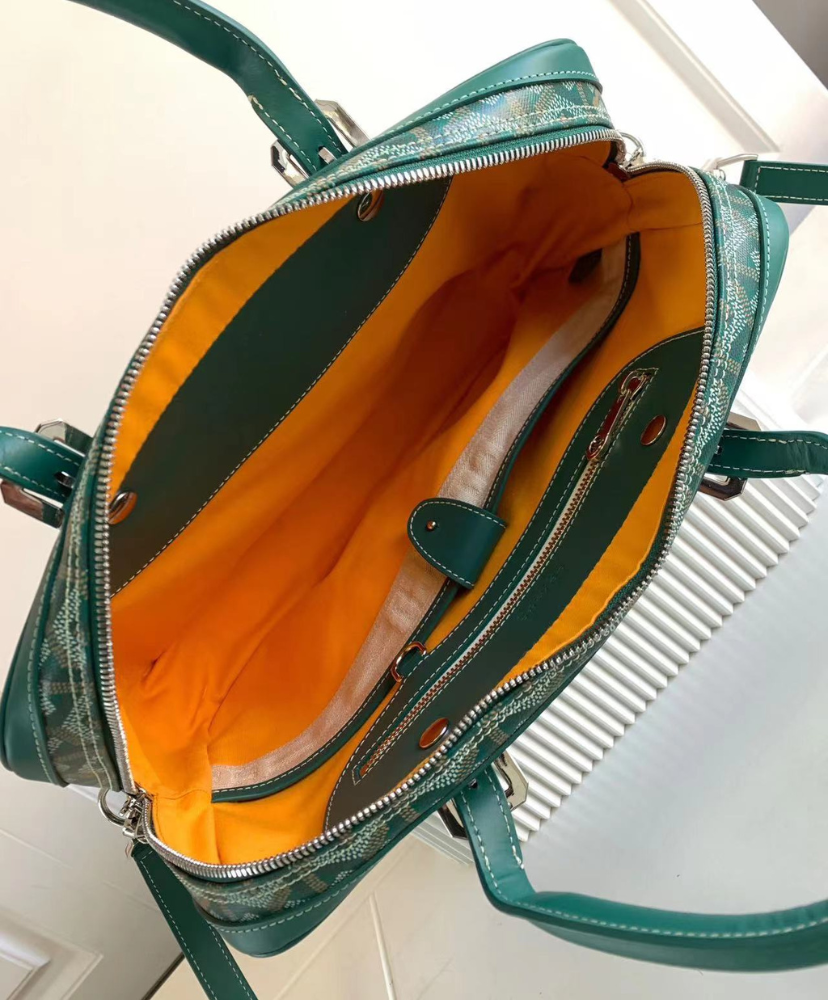 Ambassade PM Document Case