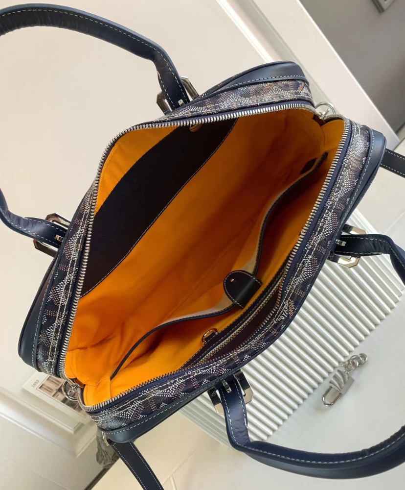 Ambassade PM Document Case