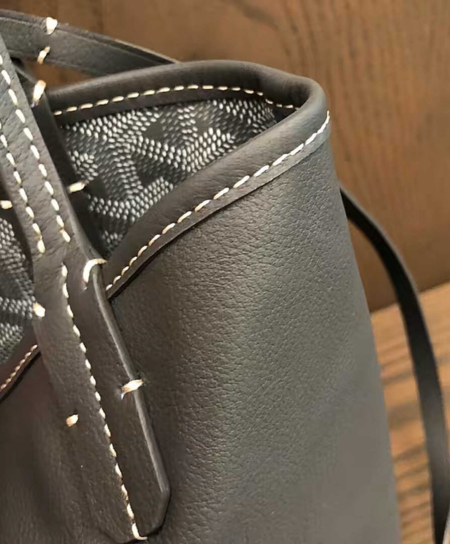 Anjou Mini Bag