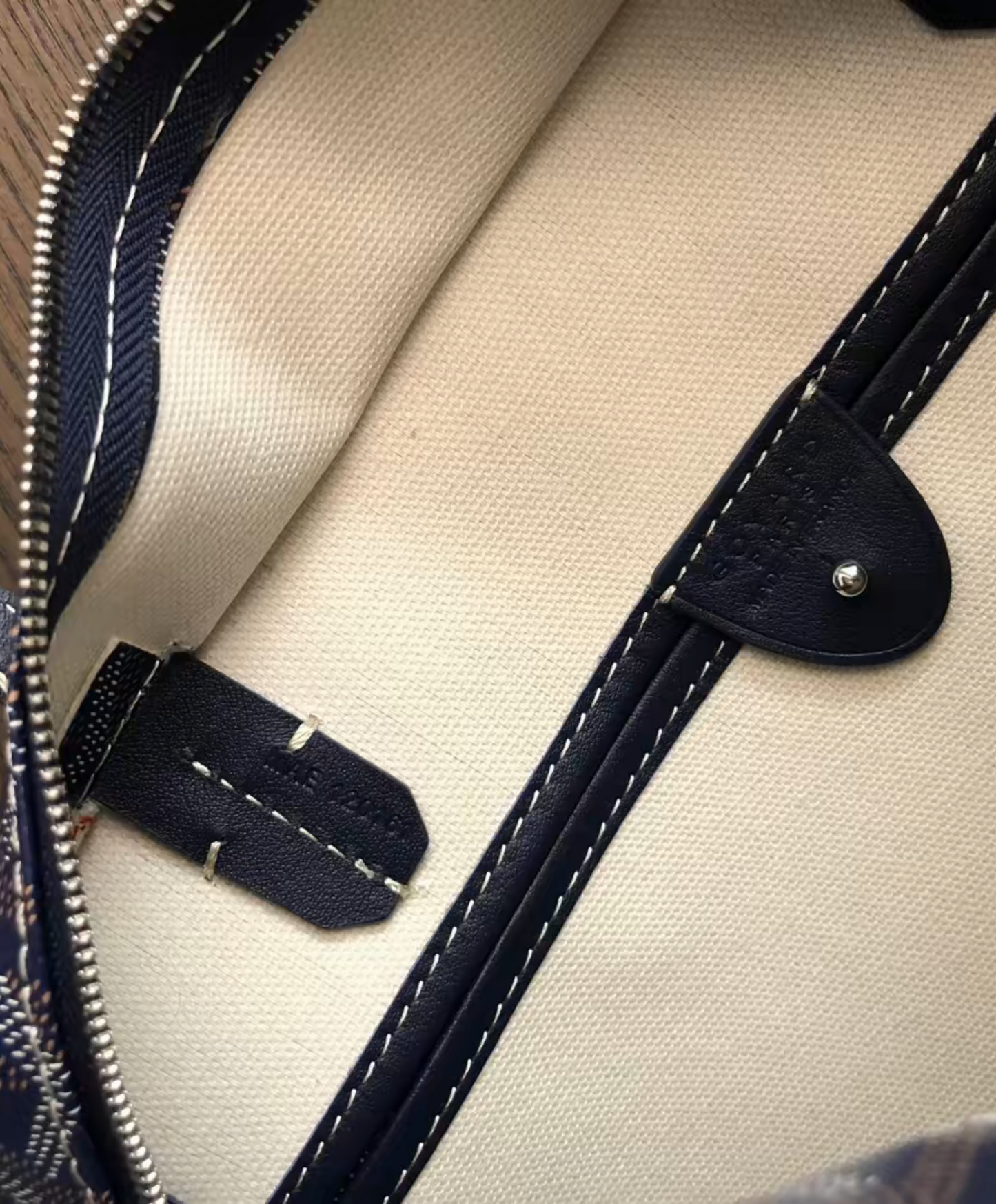 Artois PM Bag