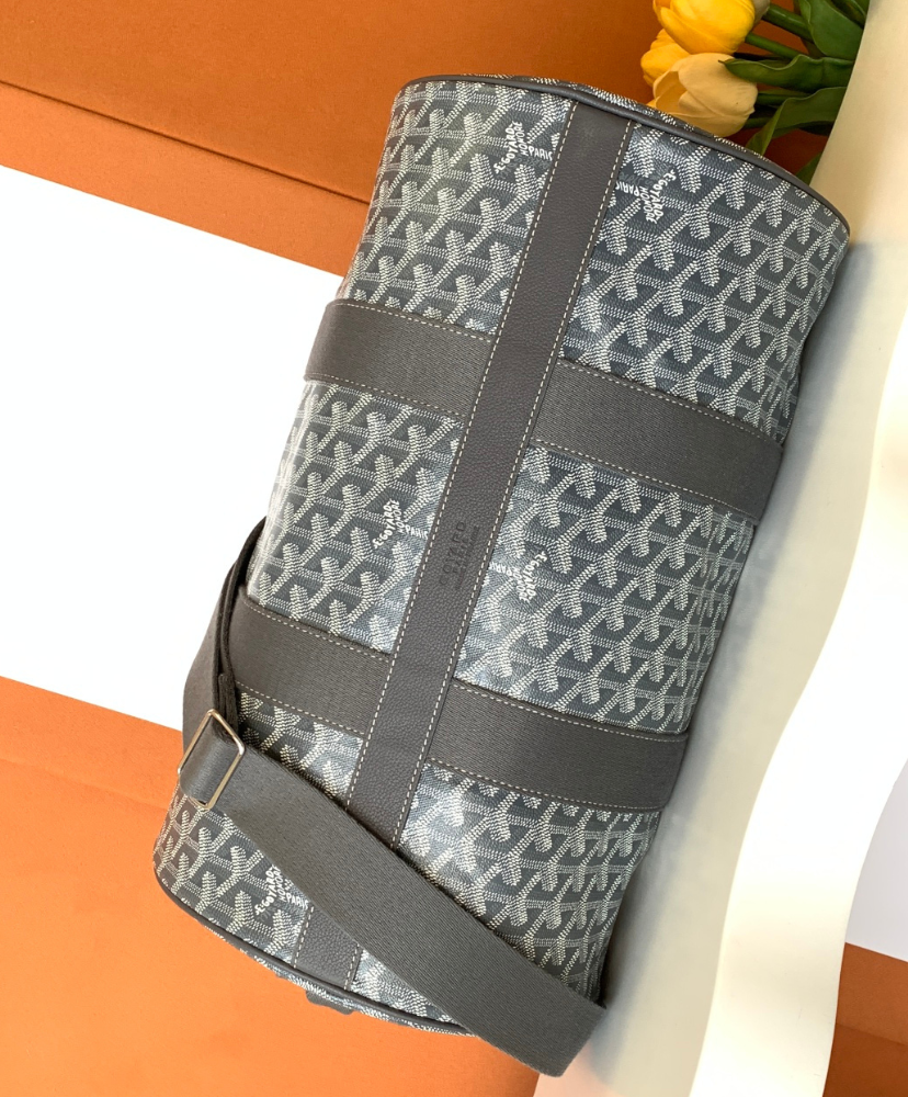 Barrel 40 Sports Bag