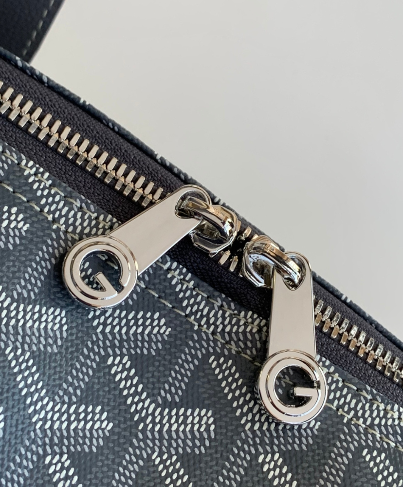 Barrel 40 Sports Bag