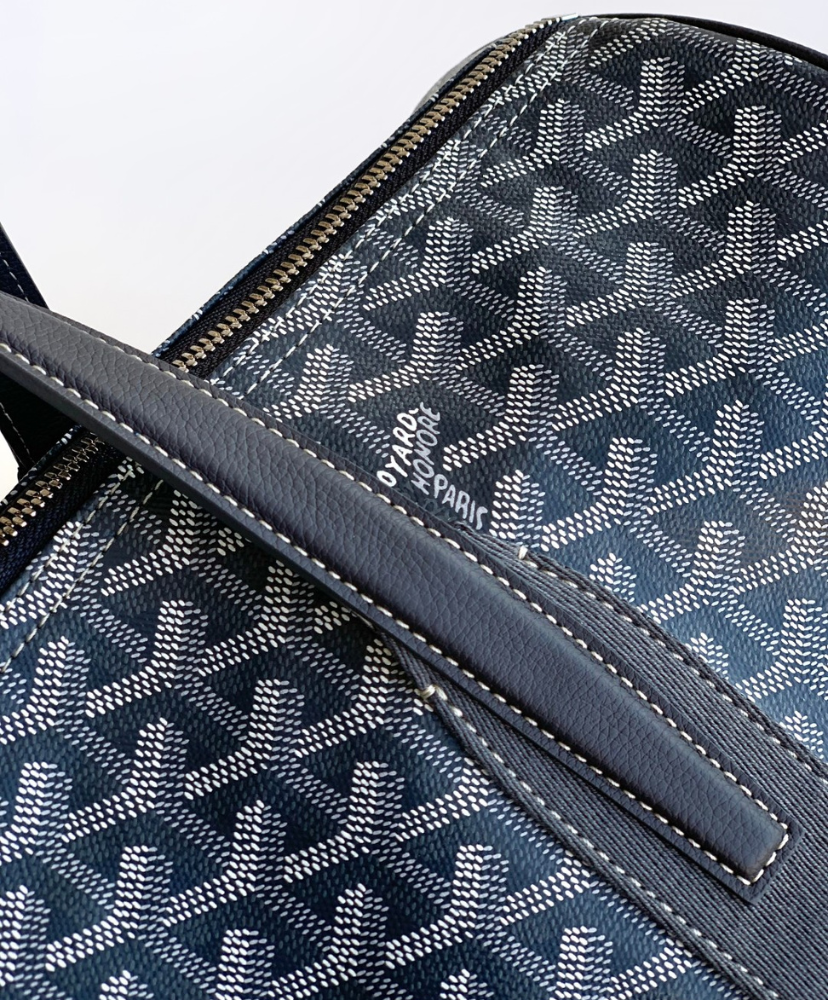 Barrel 40 Sports Bag
