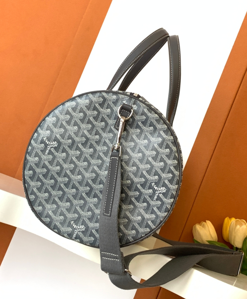 Barrel 40 Sports Bag