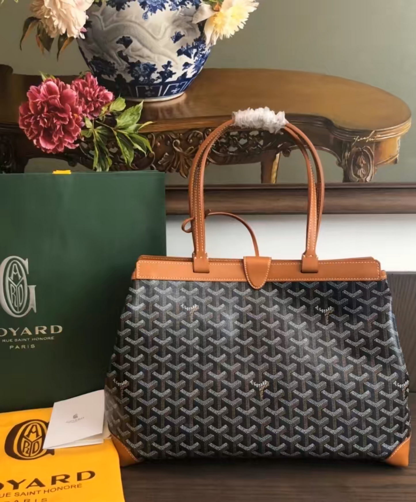 Bellechasse Biaude PM Bag