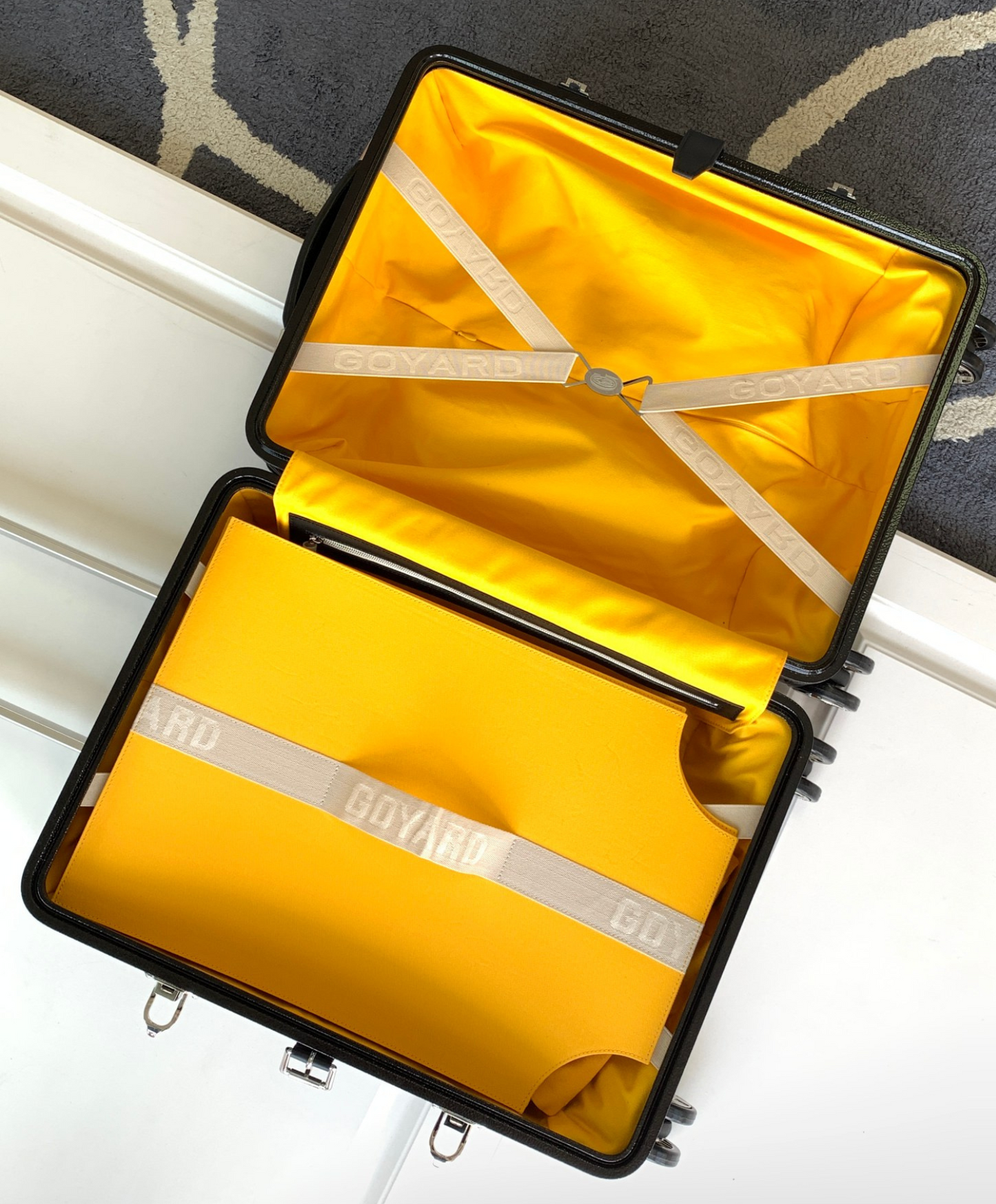 Bourget PM Trolley Case