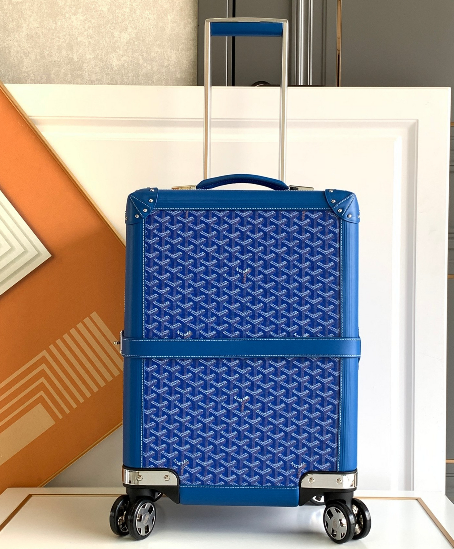 Bourget PM Trolley Case