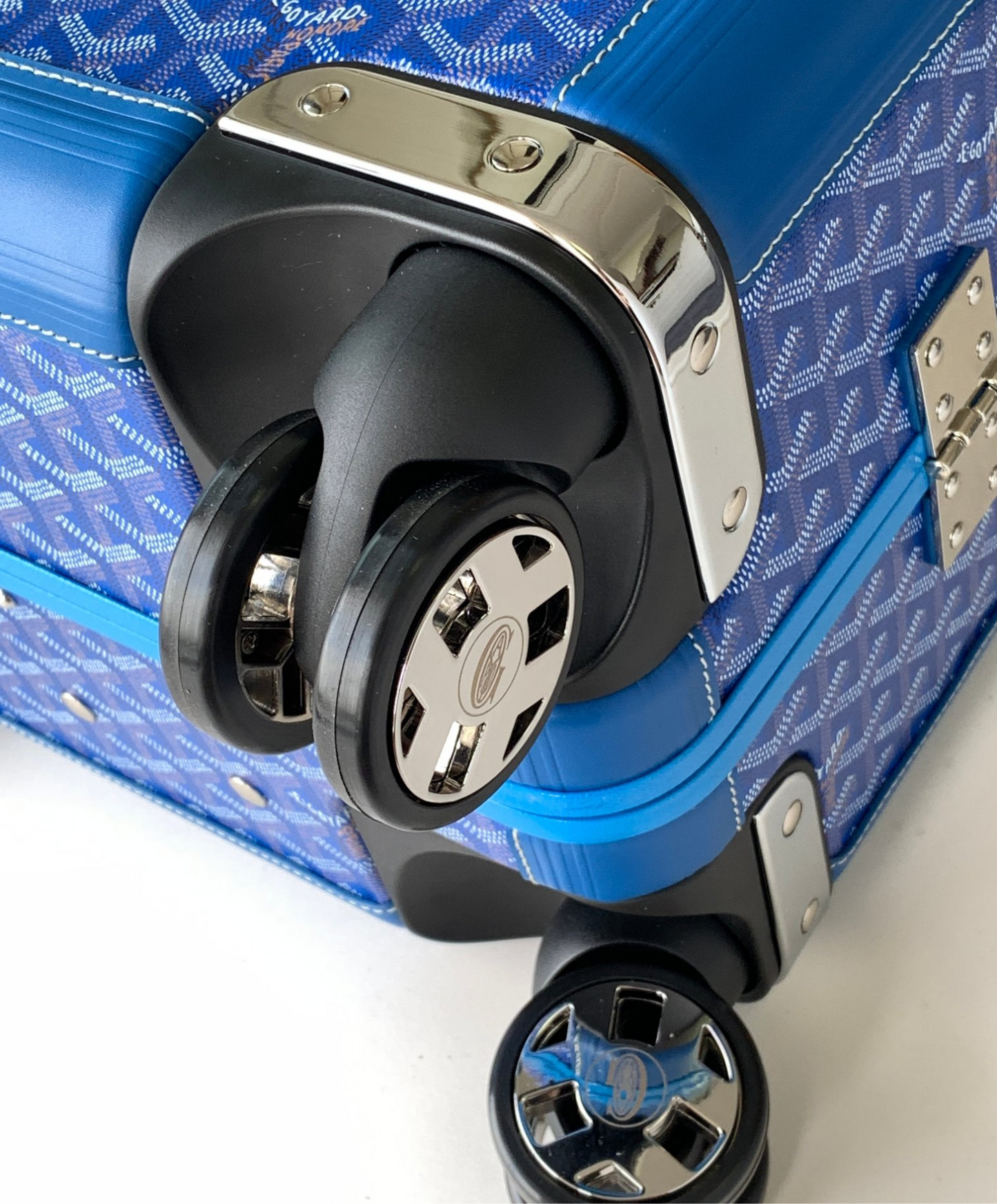 Bourget PM Trolley Case