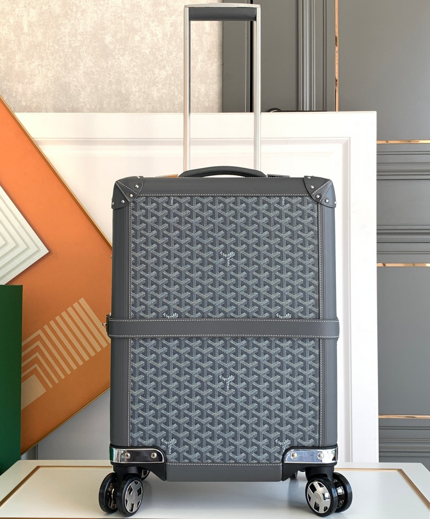 Bourget PM Trolley Case