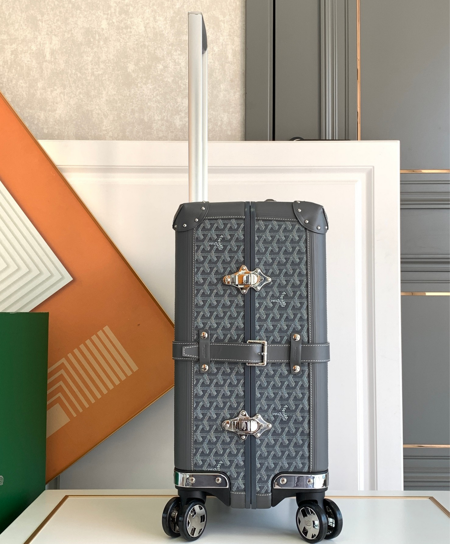 Bourget PM Trolley Case