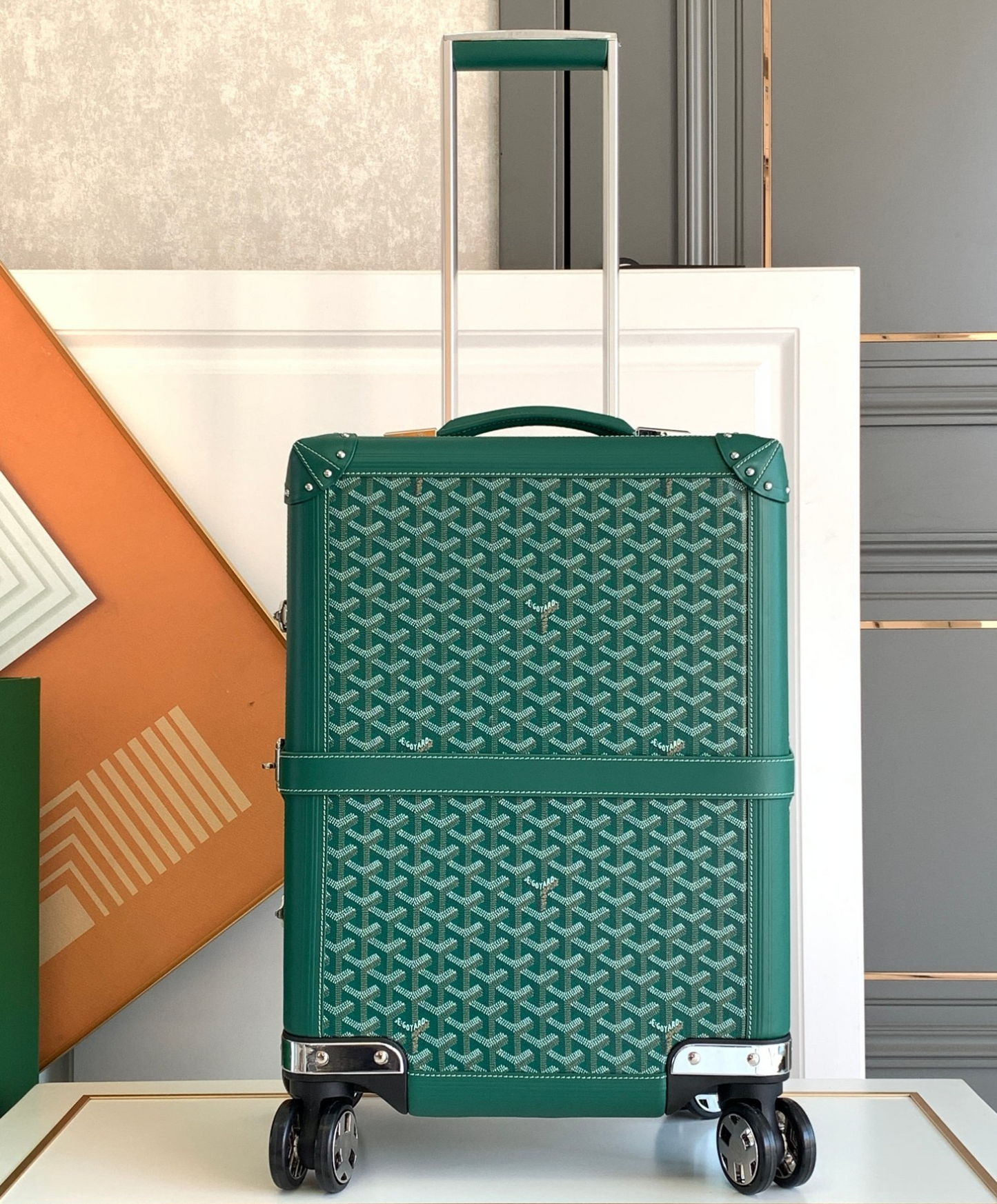 Bourget PM Trolley Case