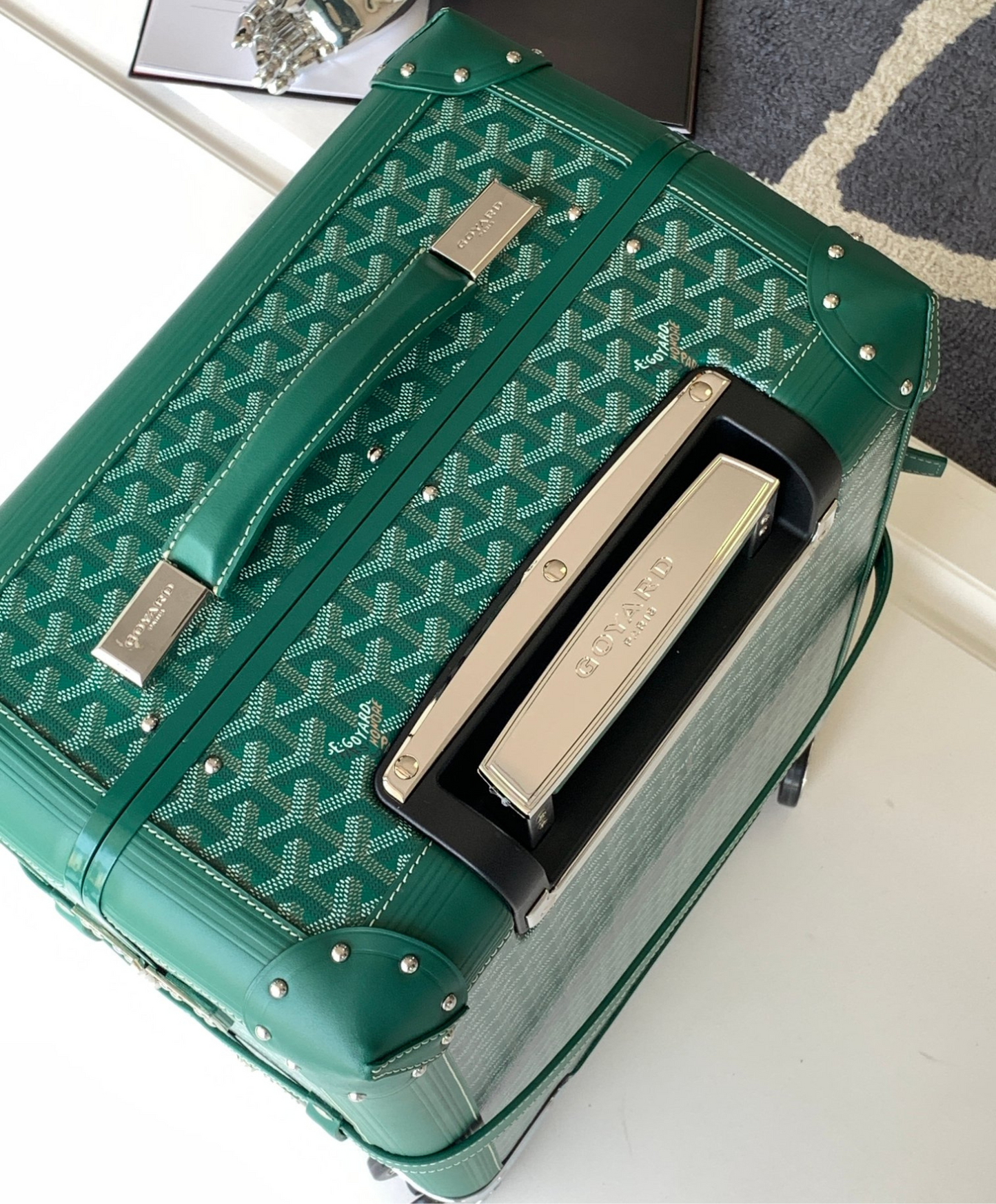 Bourget PM Trolley Case