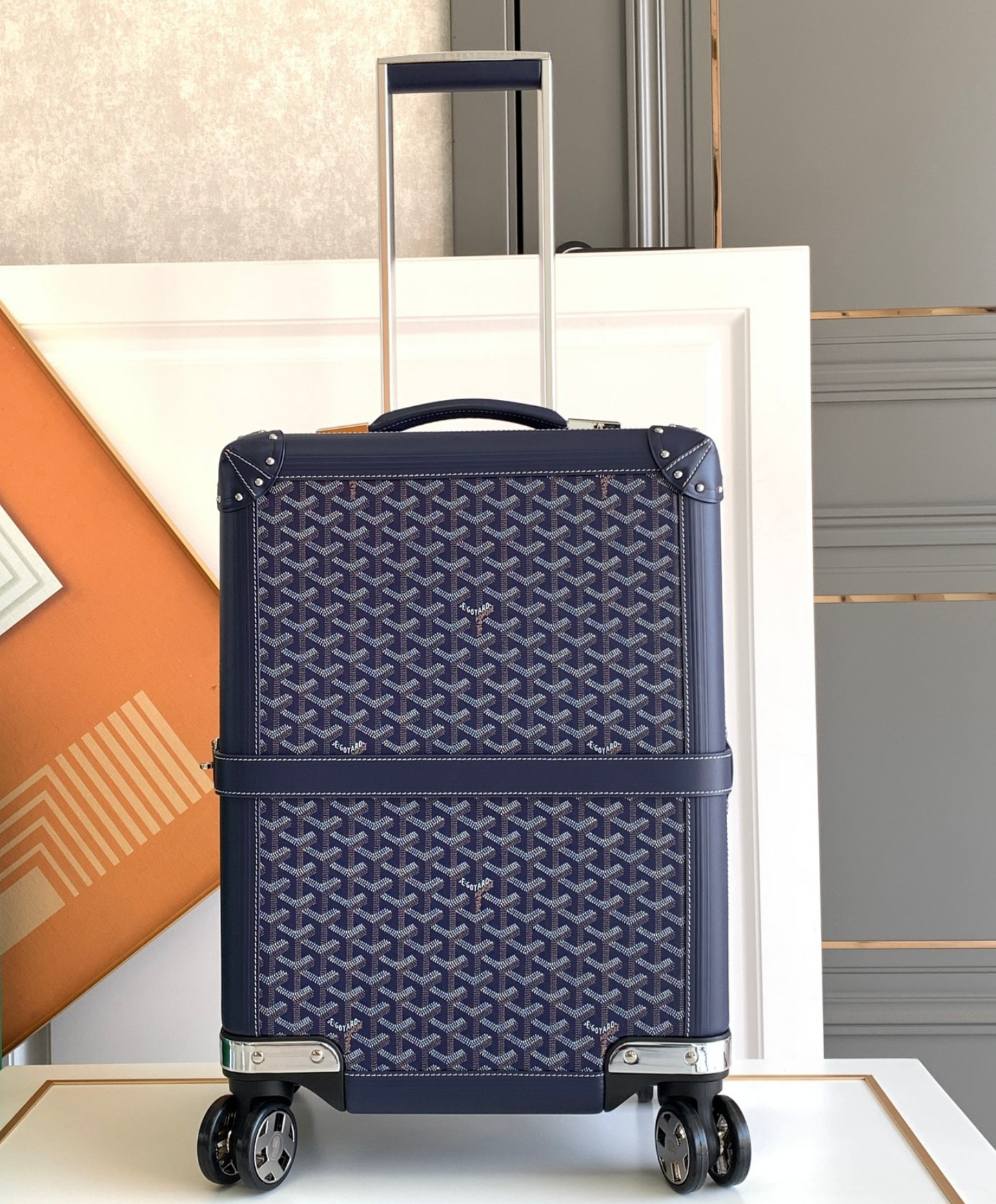 Bourget PM Trolley Case