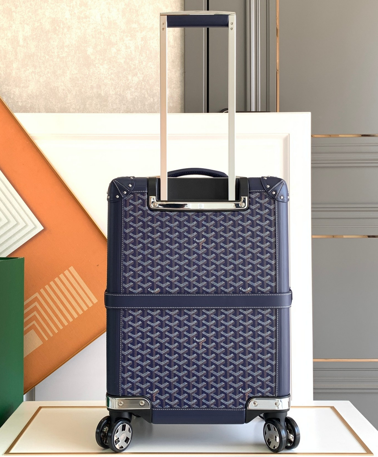 Bourget PM Trolley Case