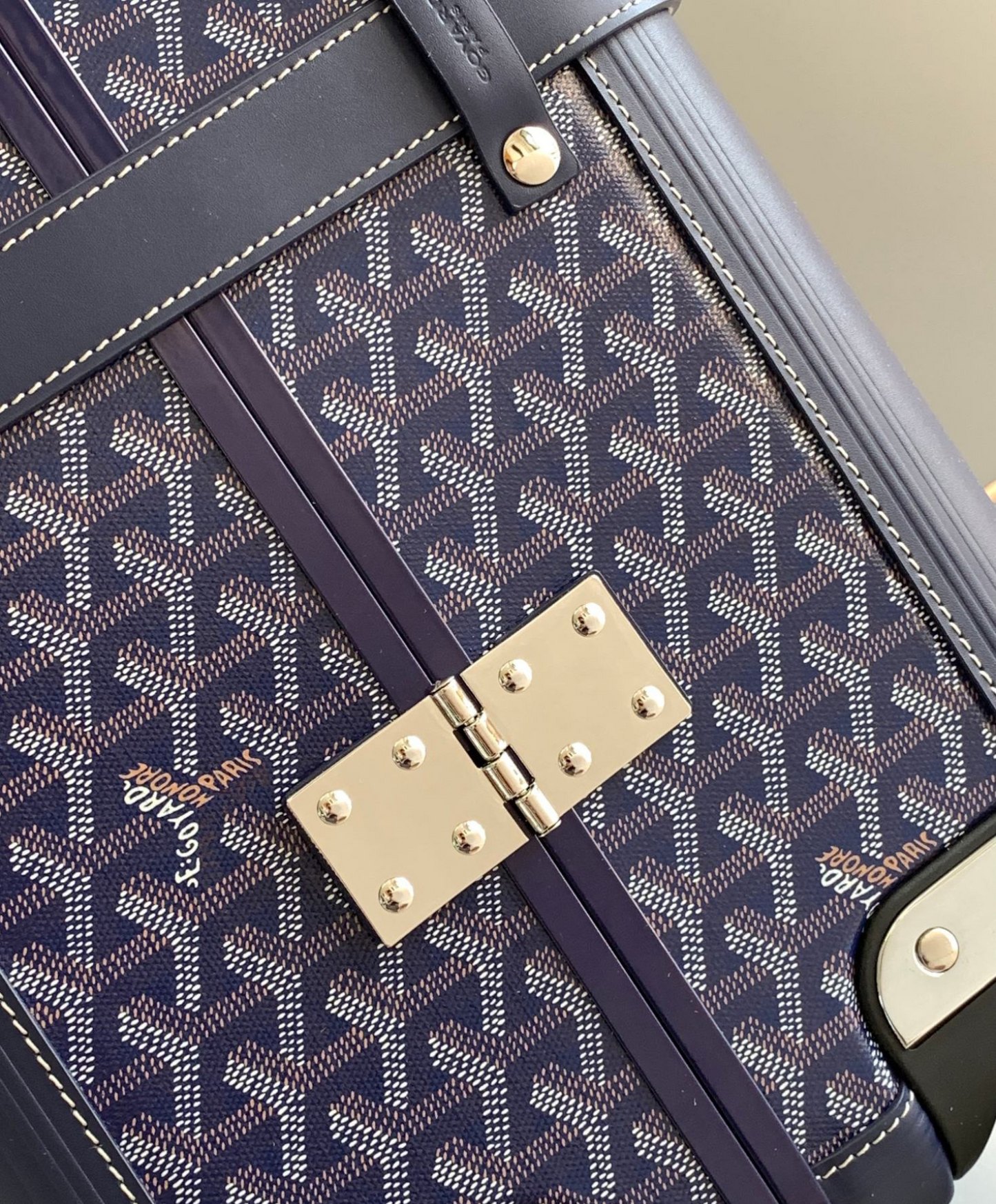 Bourget PM Trolley Case