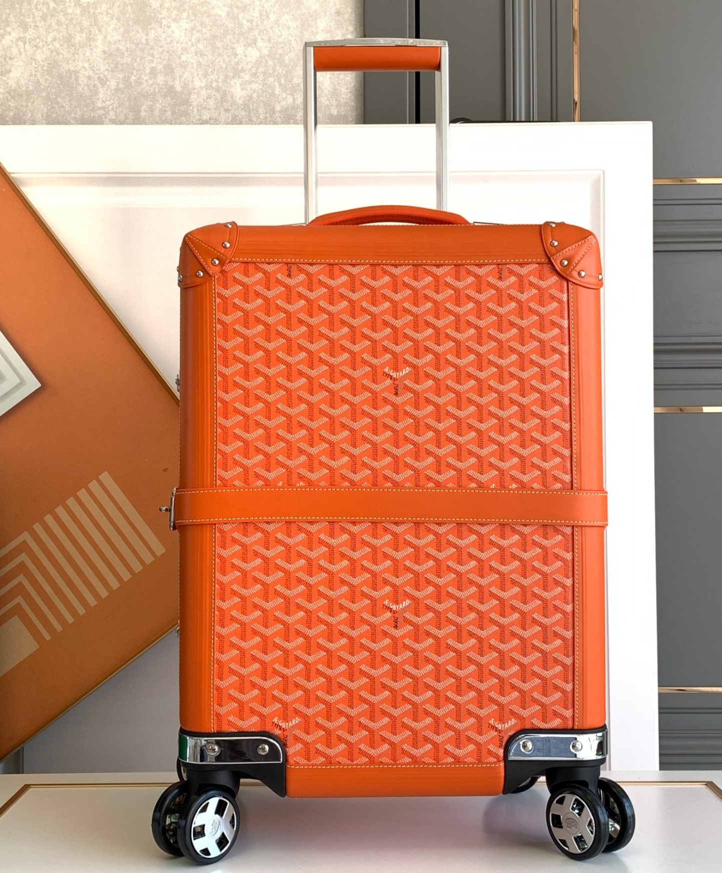 Bourget PM Trolley Case