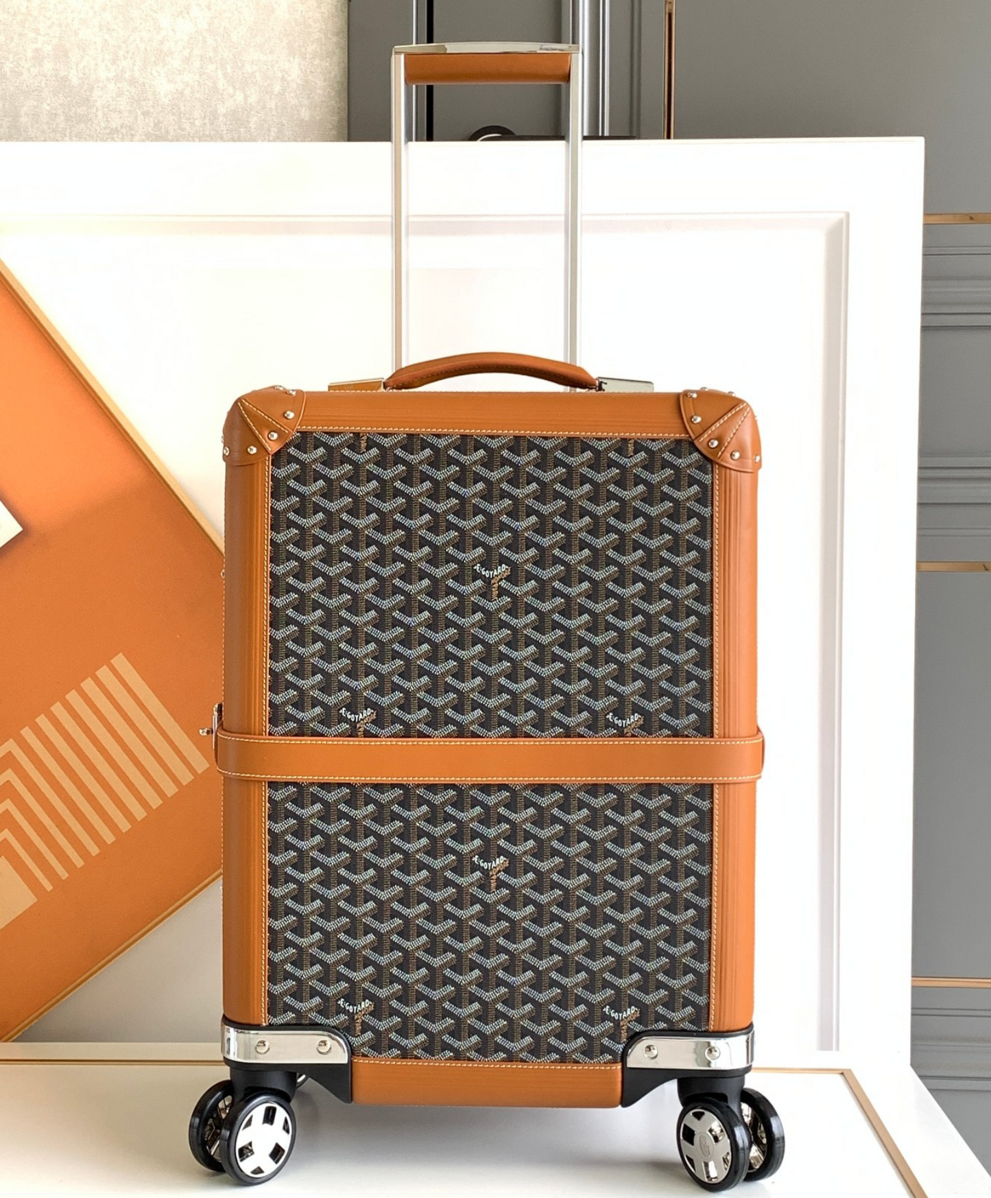 Bourget PM Trolley Case