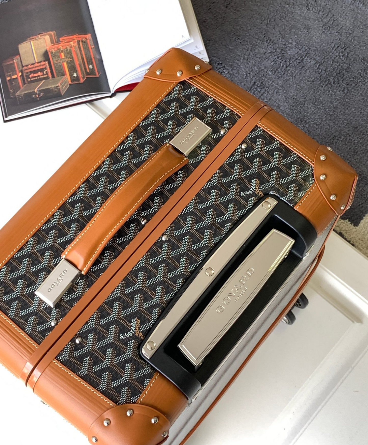 Bourget PM Trolley Case