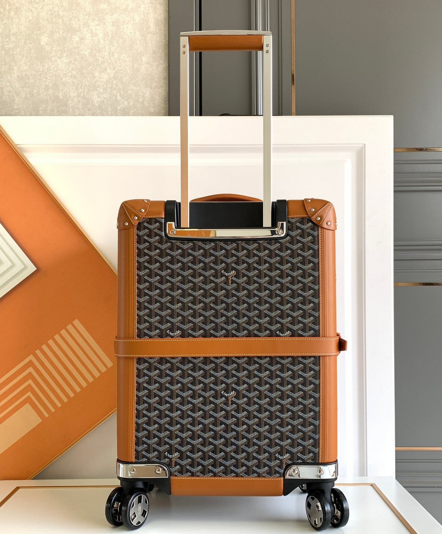Bourget PM Trolley Case