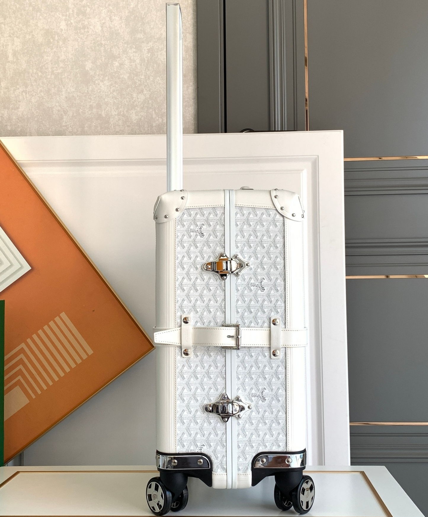 Bourget PM Trolley Case