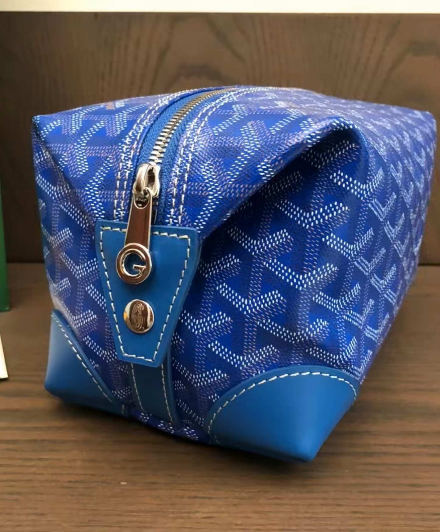 Bowling 25 Toiletry Bag