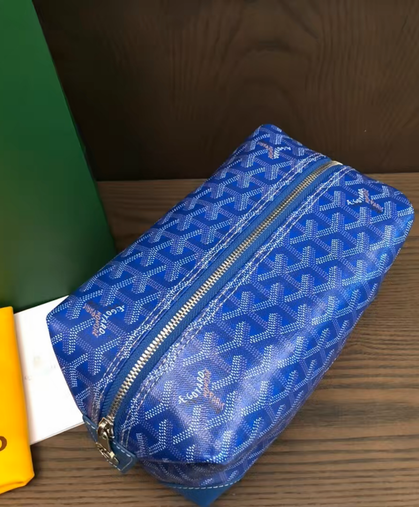 Bowling 25 Toiletry Bag