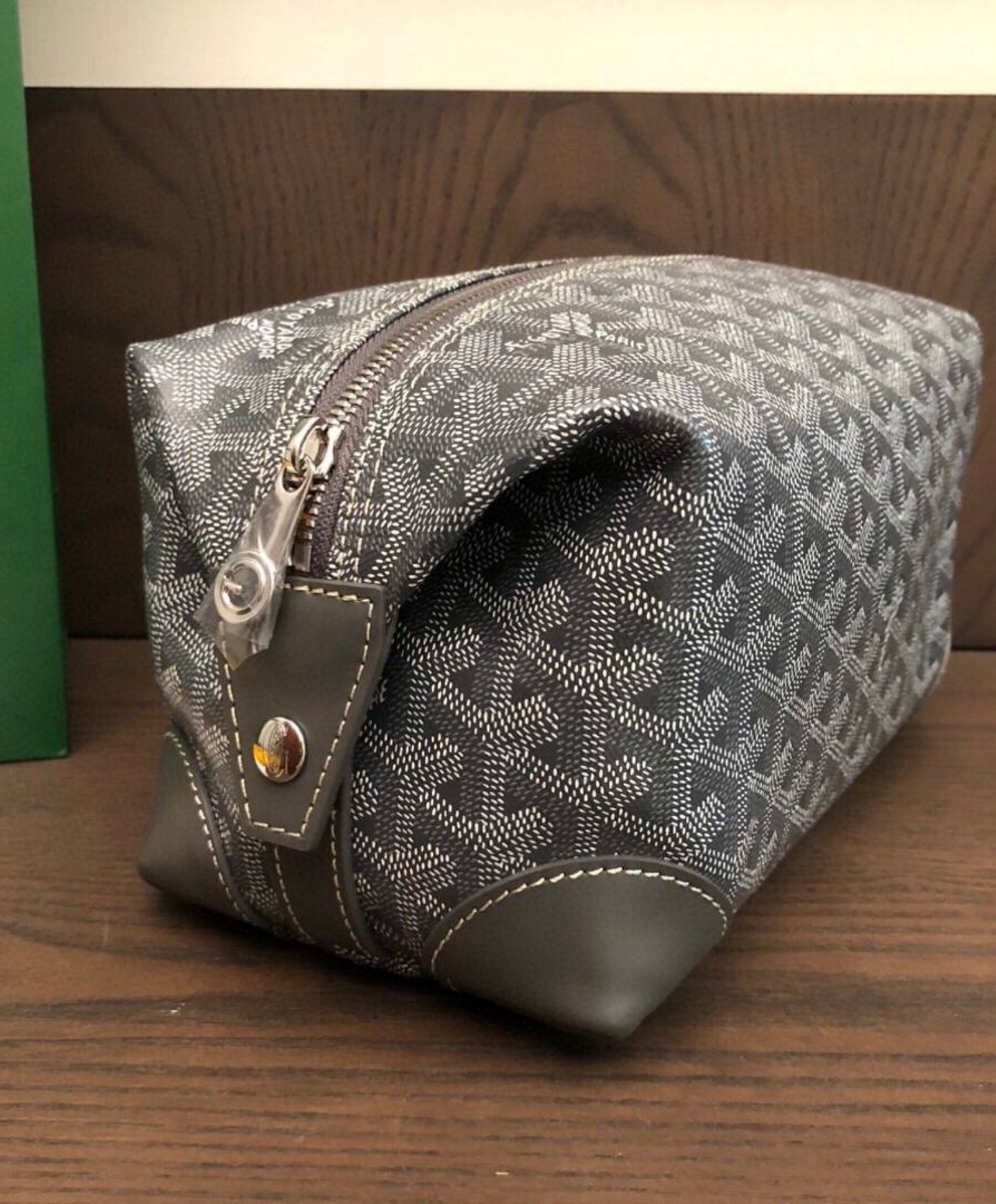 Bowling 25 Toiletry Bag