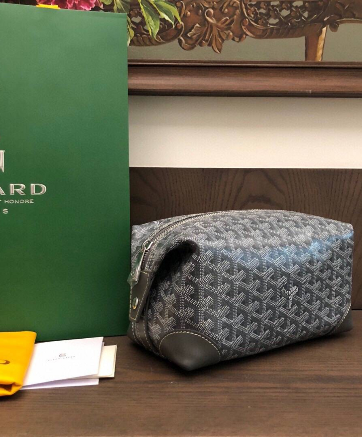 Bowling 25 Toiletry Bag