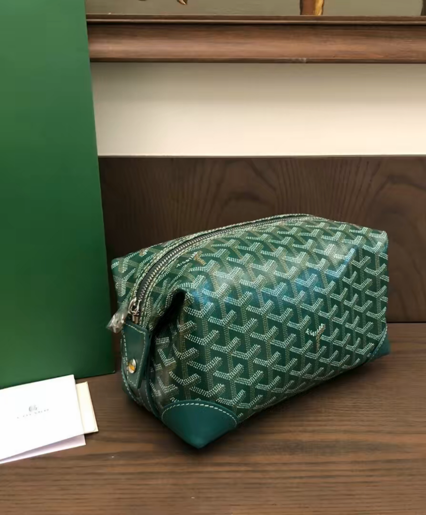 Bowling 25 Toiletry Bag