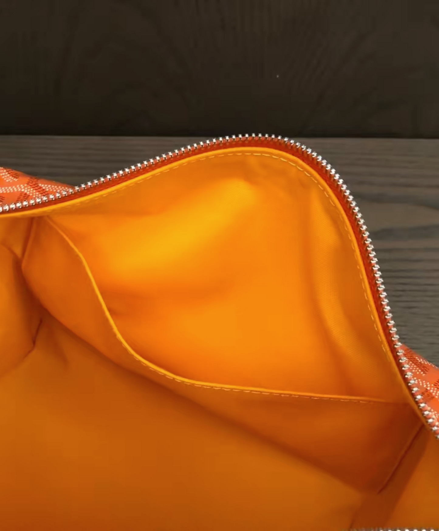 Bowling 25 Toiletry Bag