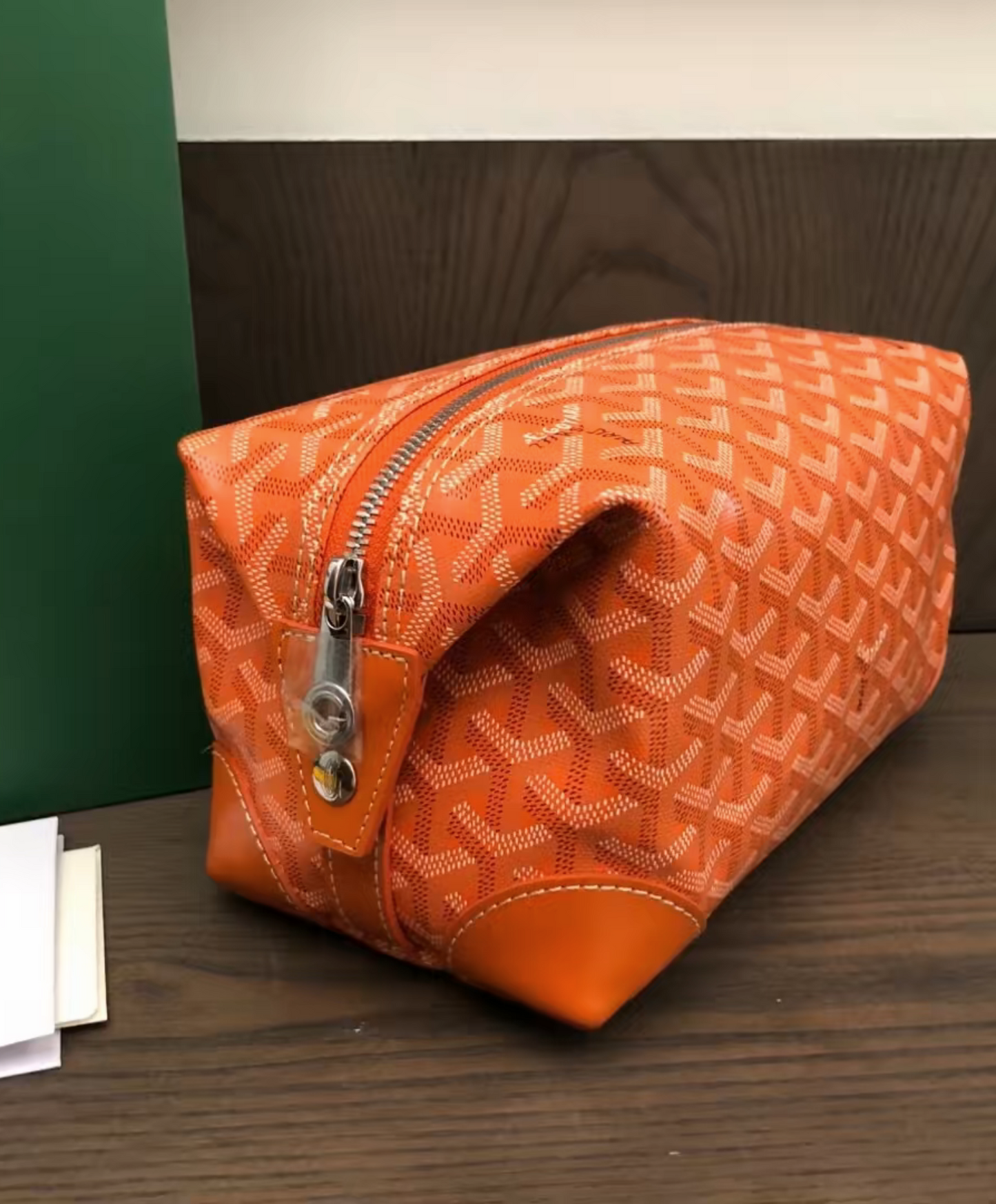 Bowling 25 Toiletry Bag