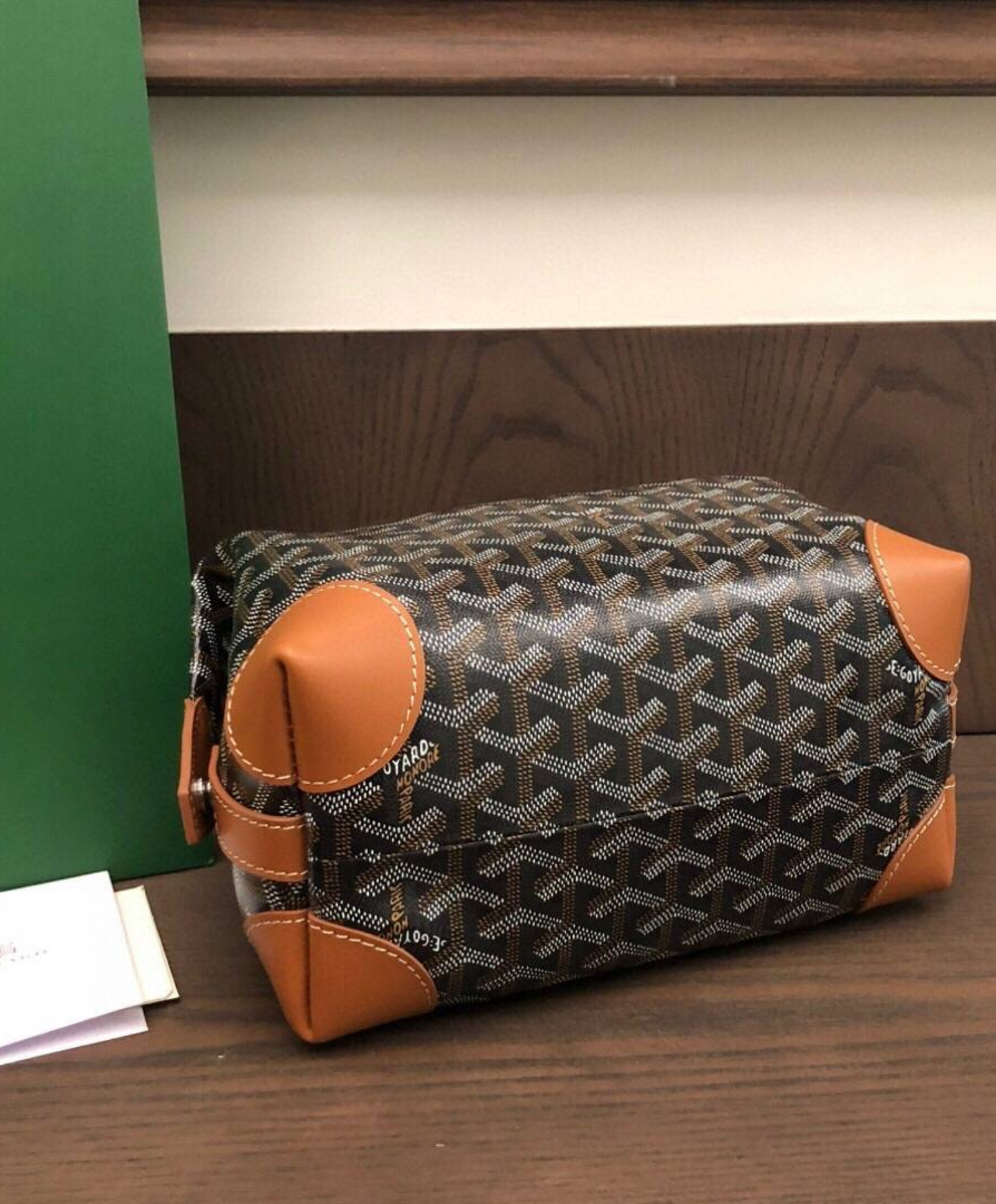Bowling 25 Toiletry Bag