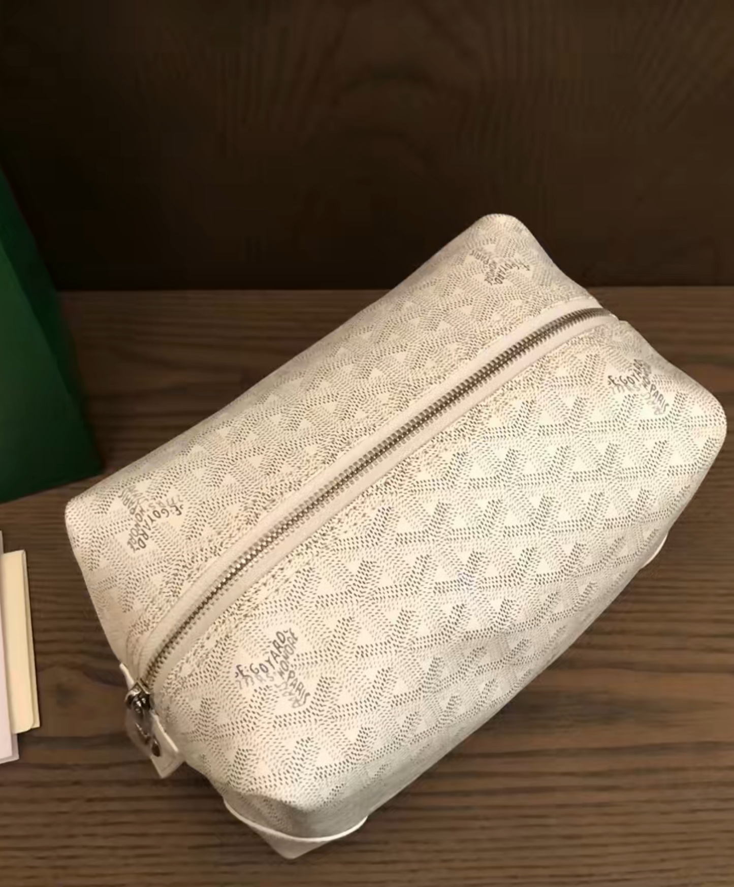 Bowling 25 Toiletry Bag