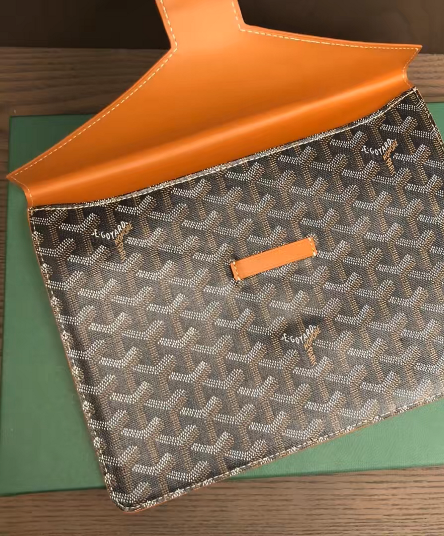 Camondo Pouch 2