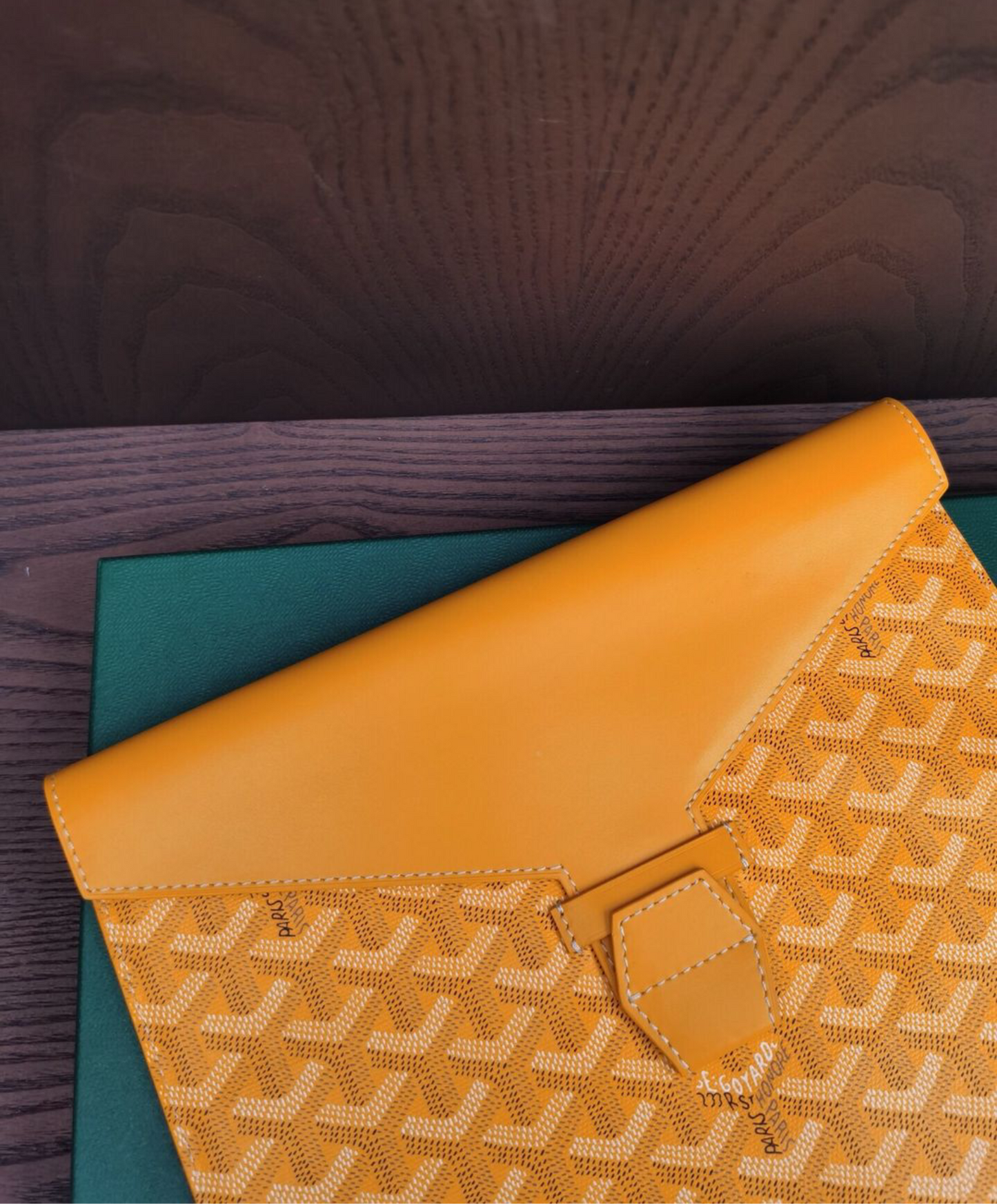 Camondo Pouch 2