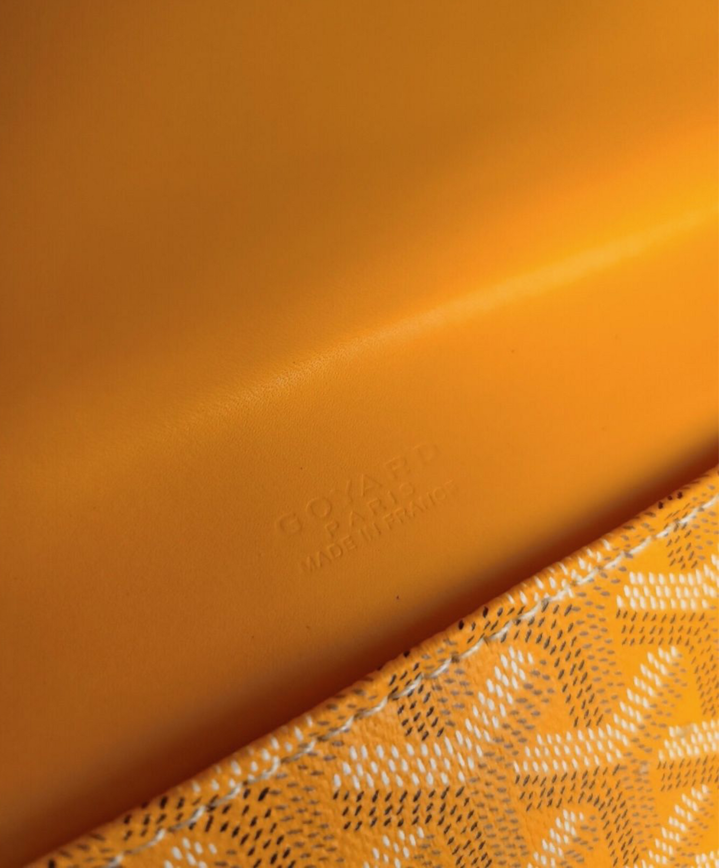 Camondo Pouch 2