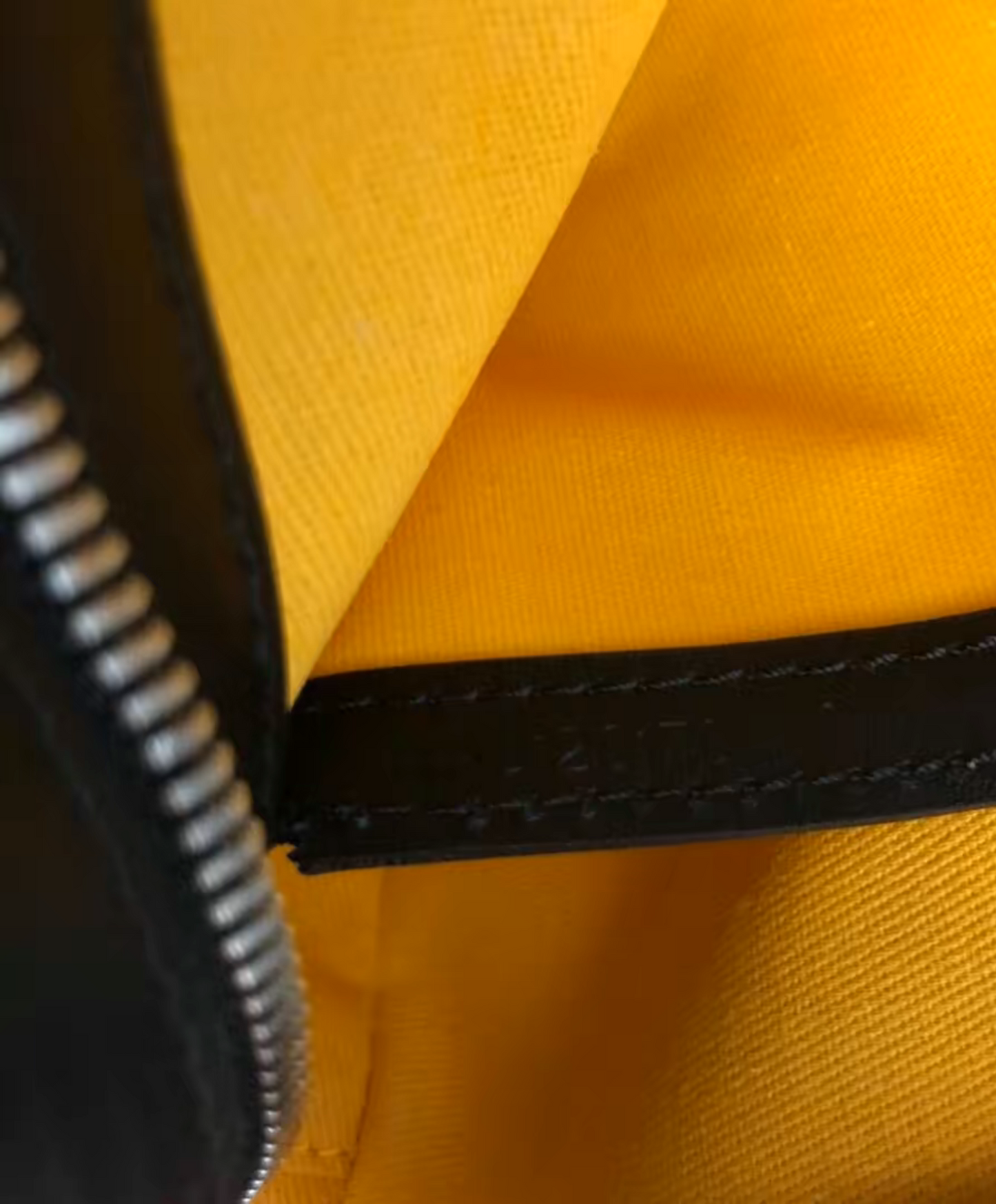 Cap-Vert PM Bag