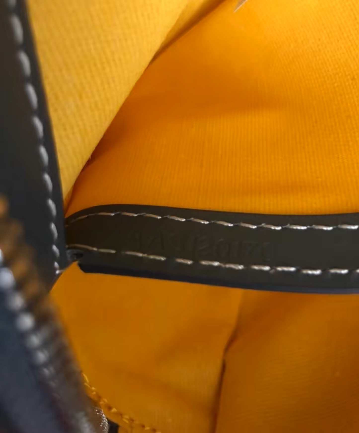 Cap-Vert PM Bag