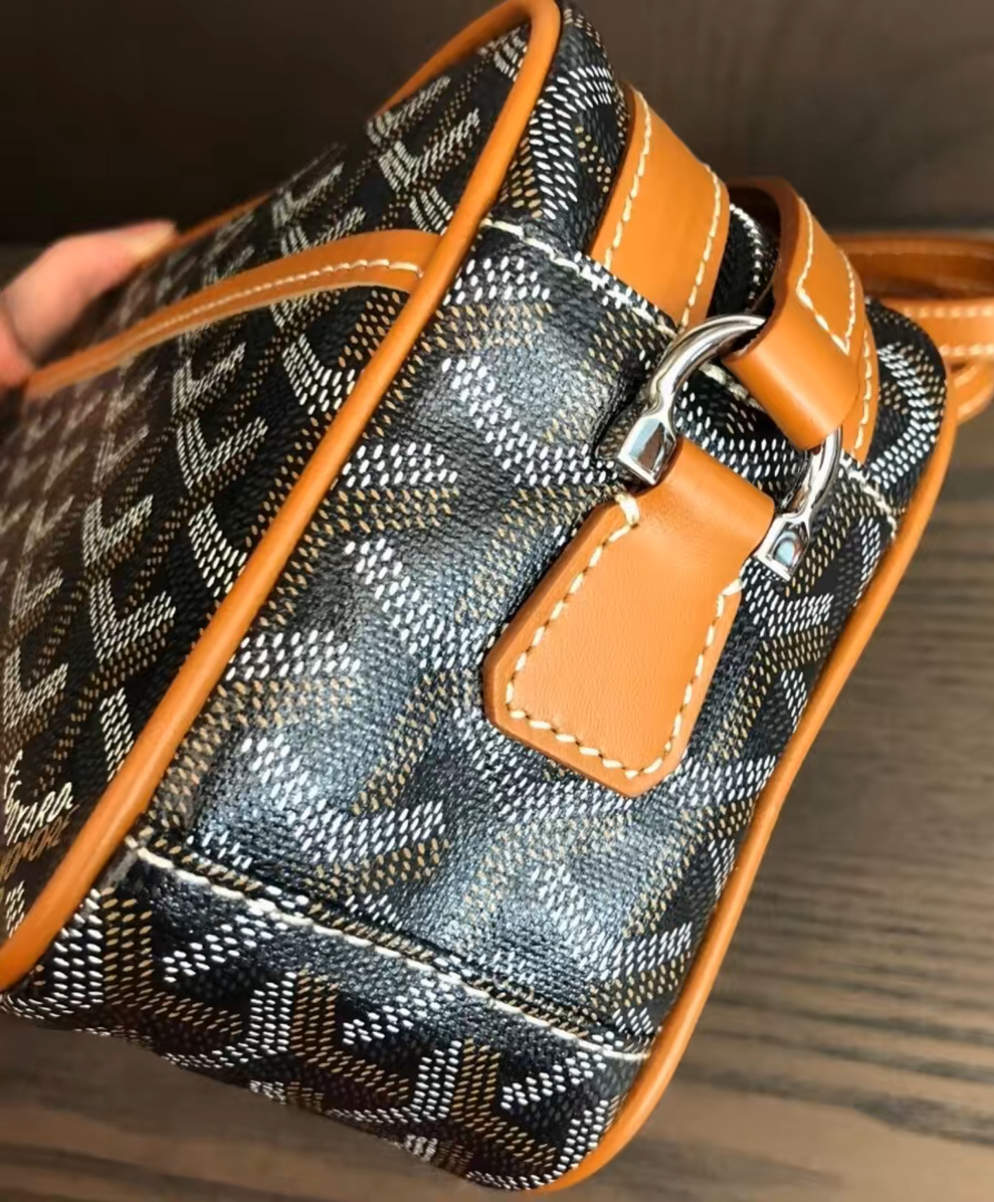 Cap-Vert PM Bag