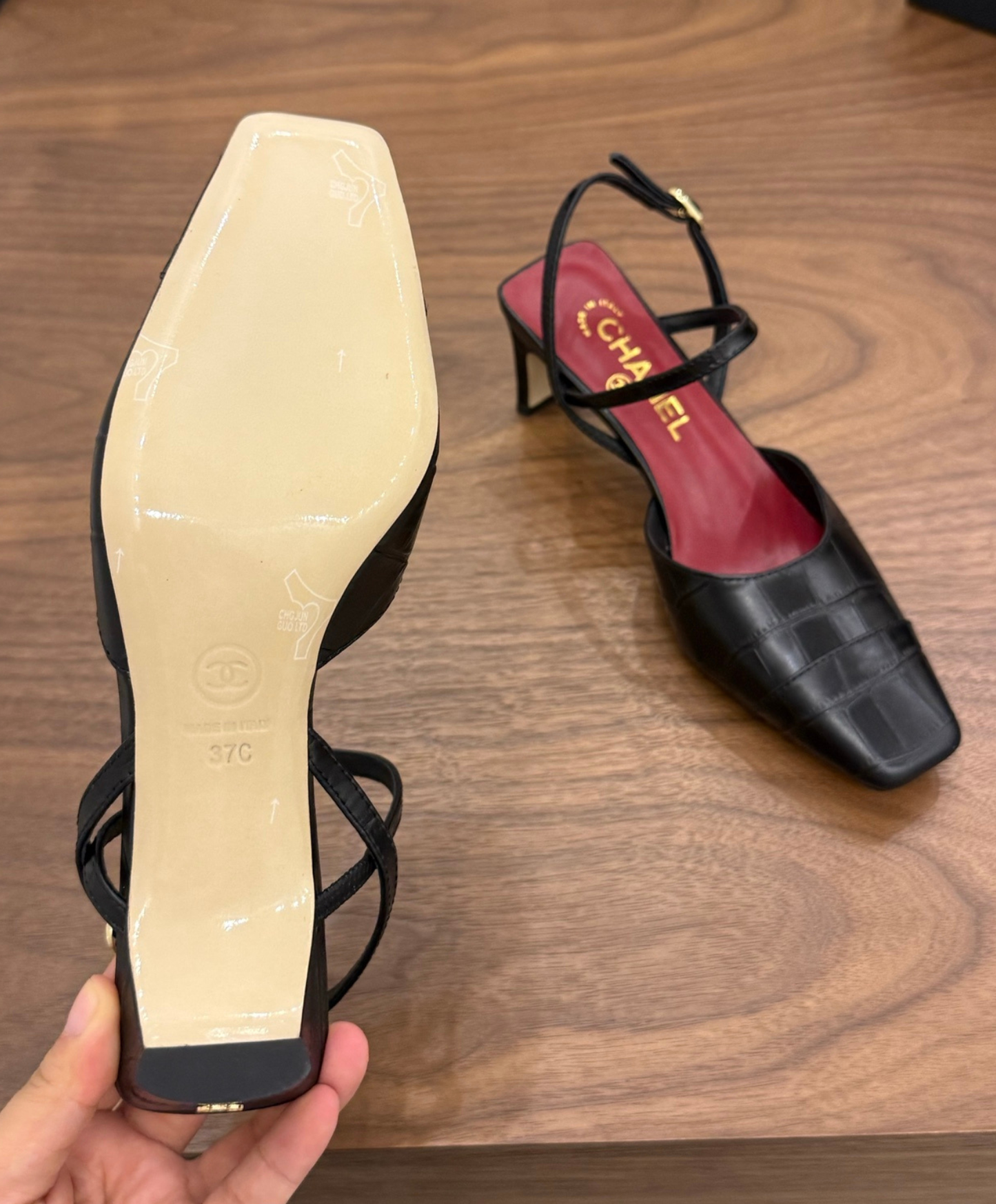Slingbacks