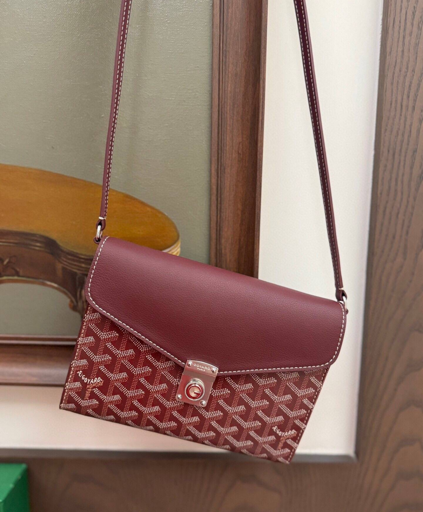 Chypre Wallet-Pouch