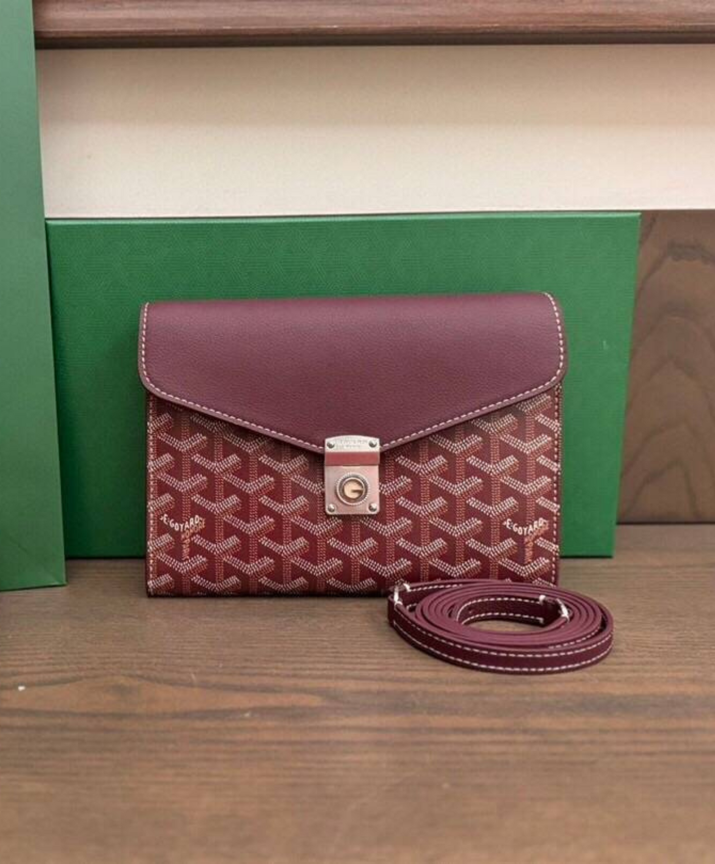 Chypre Wallet-Pouch