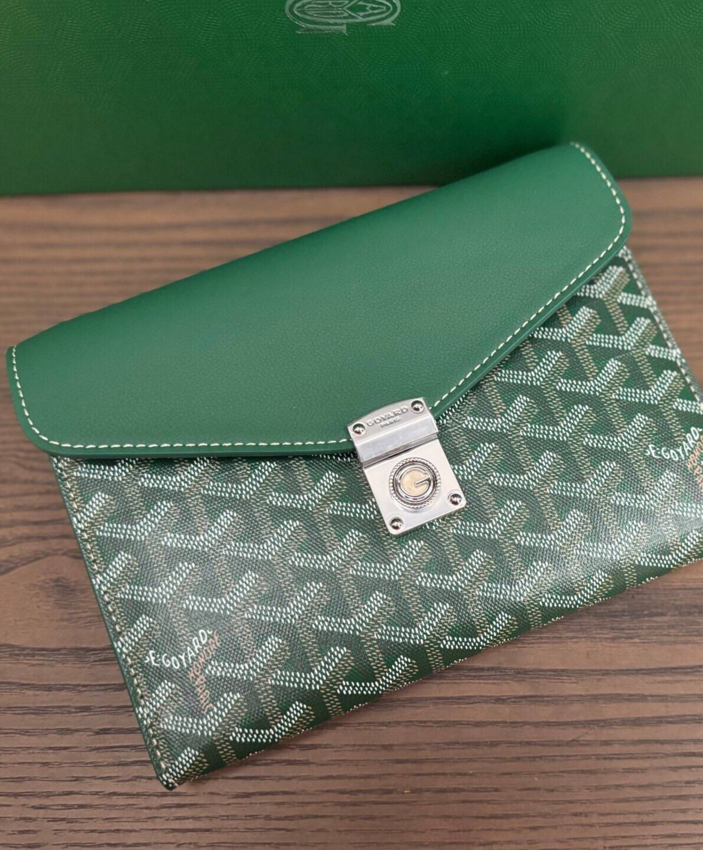 Chypre Wallet-Pouch
