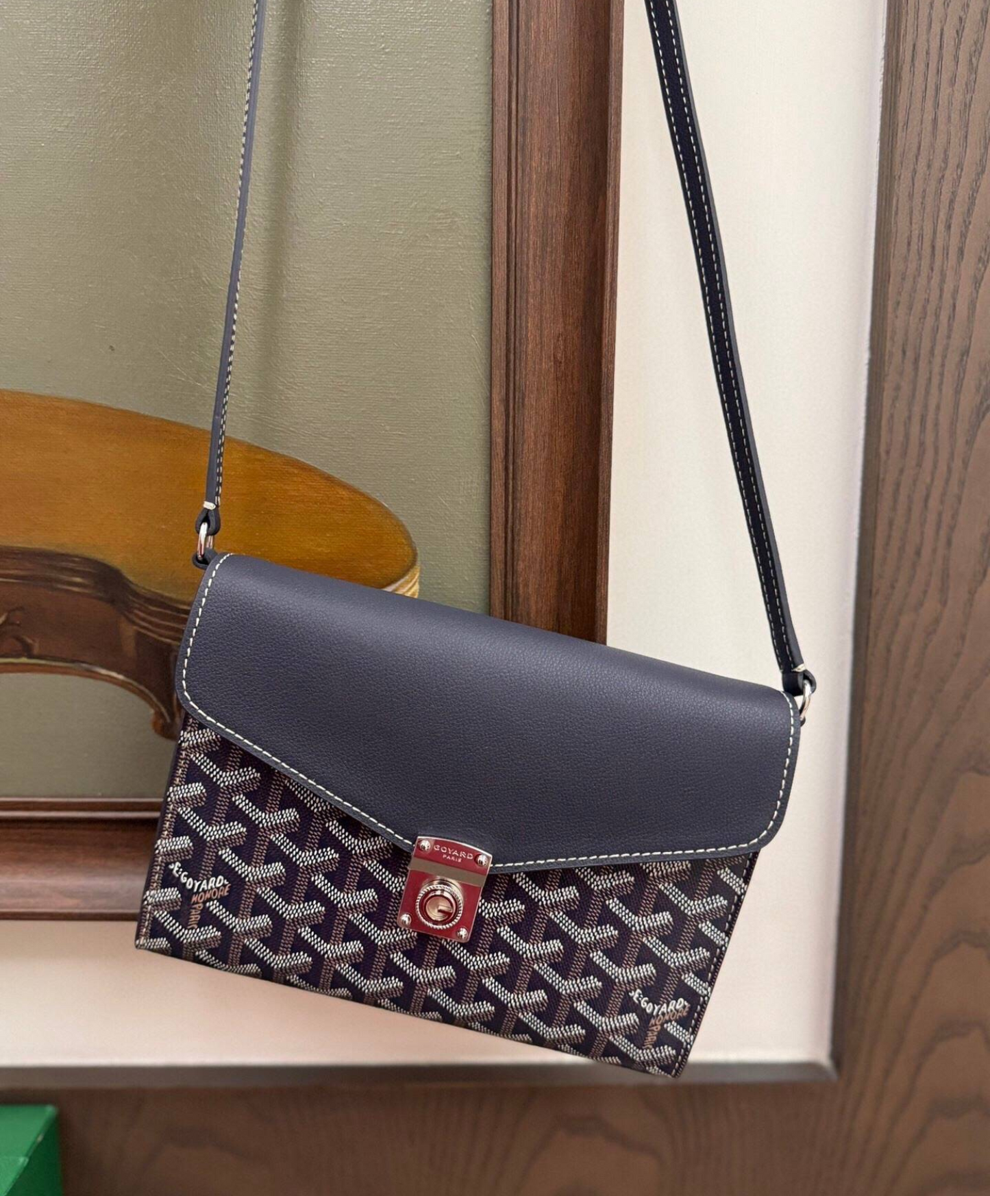 Chypre Wallet-Pouch