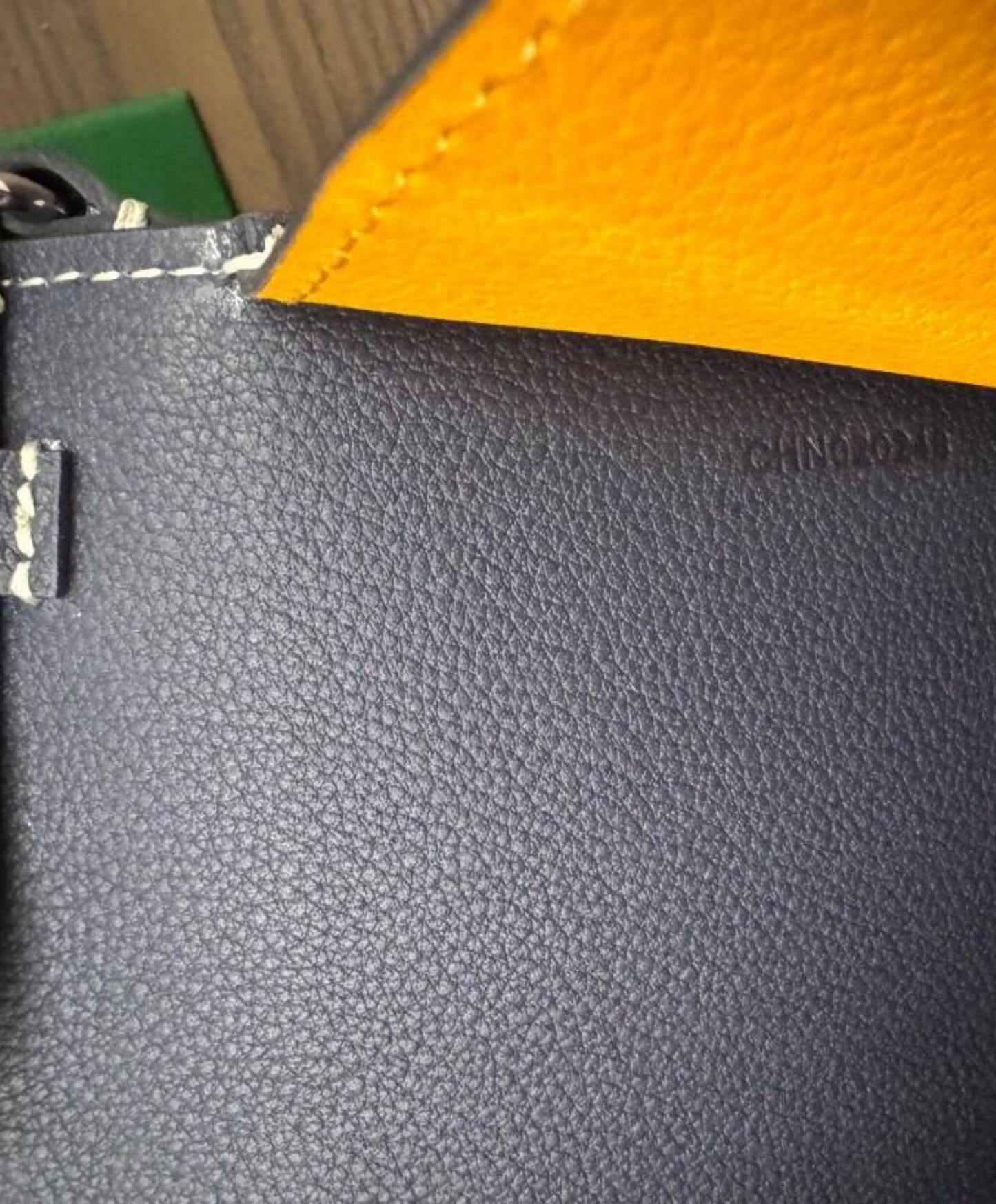 Chypre Wallet-Pouch
