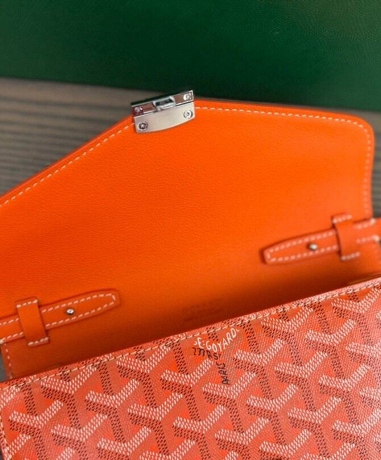 Chypre Wallet-Pouch