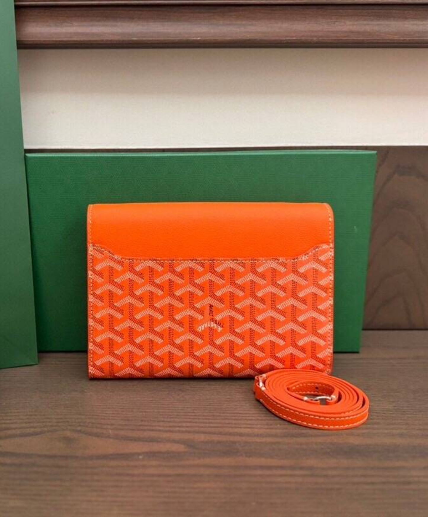 Chypre Wallet-Pouch