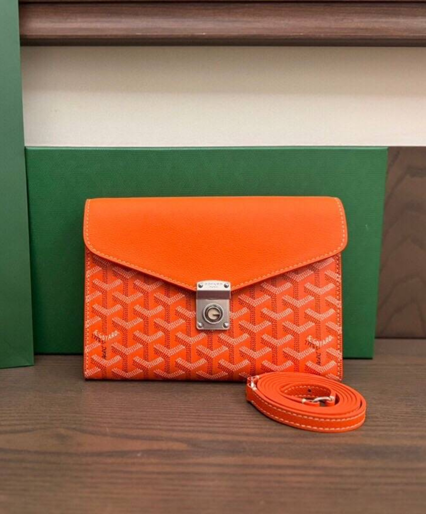 Chypre Wallet-Pouch